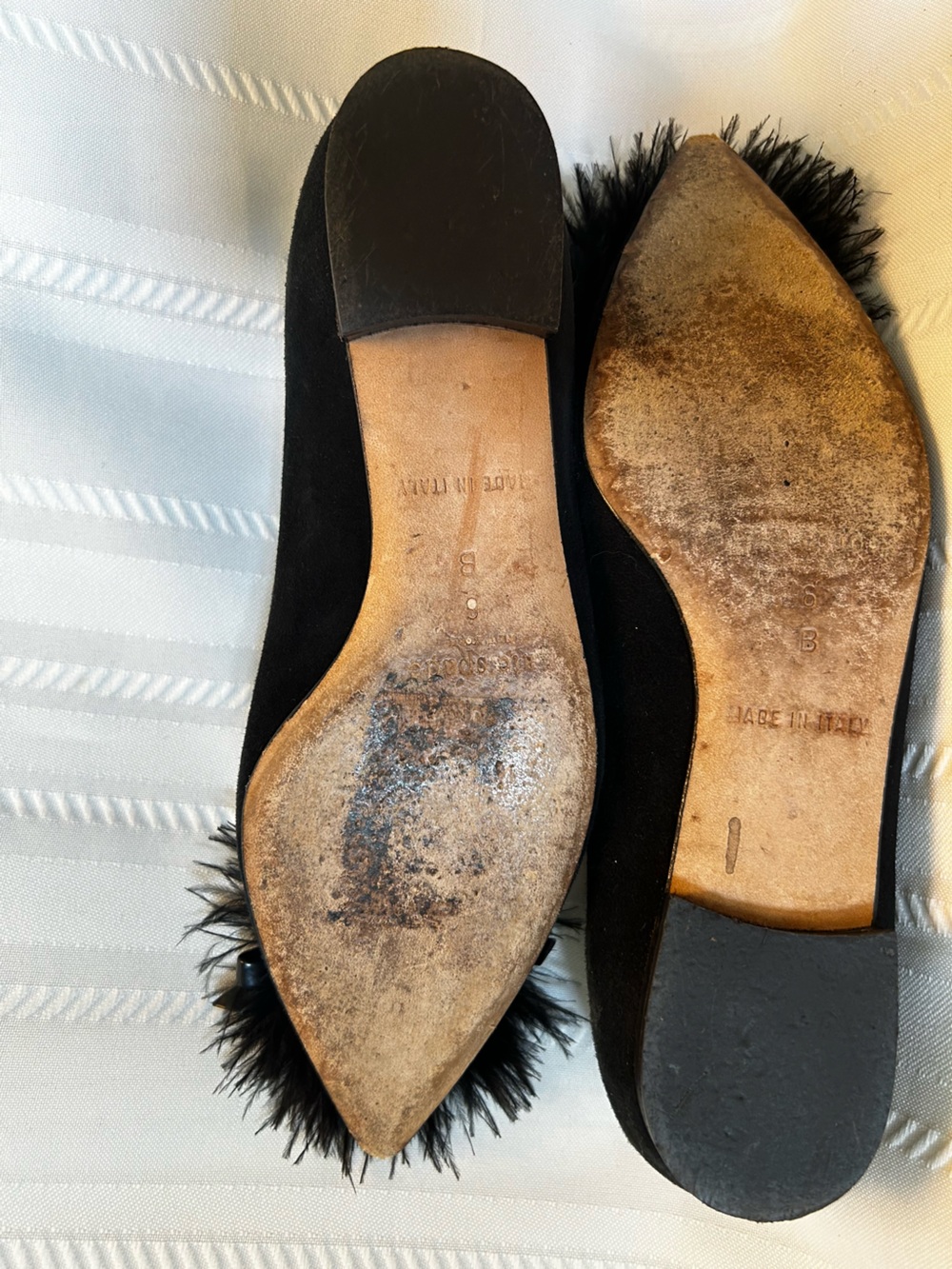 Kate Spade Zoe Pom Pom Kitten Heel Womens 6 Black Suede Feather Poms Pointed Toe - Picture 7 of 9